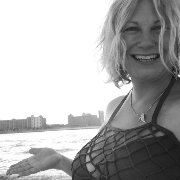 Meet your Posher, Corey - Picture 6 of 8